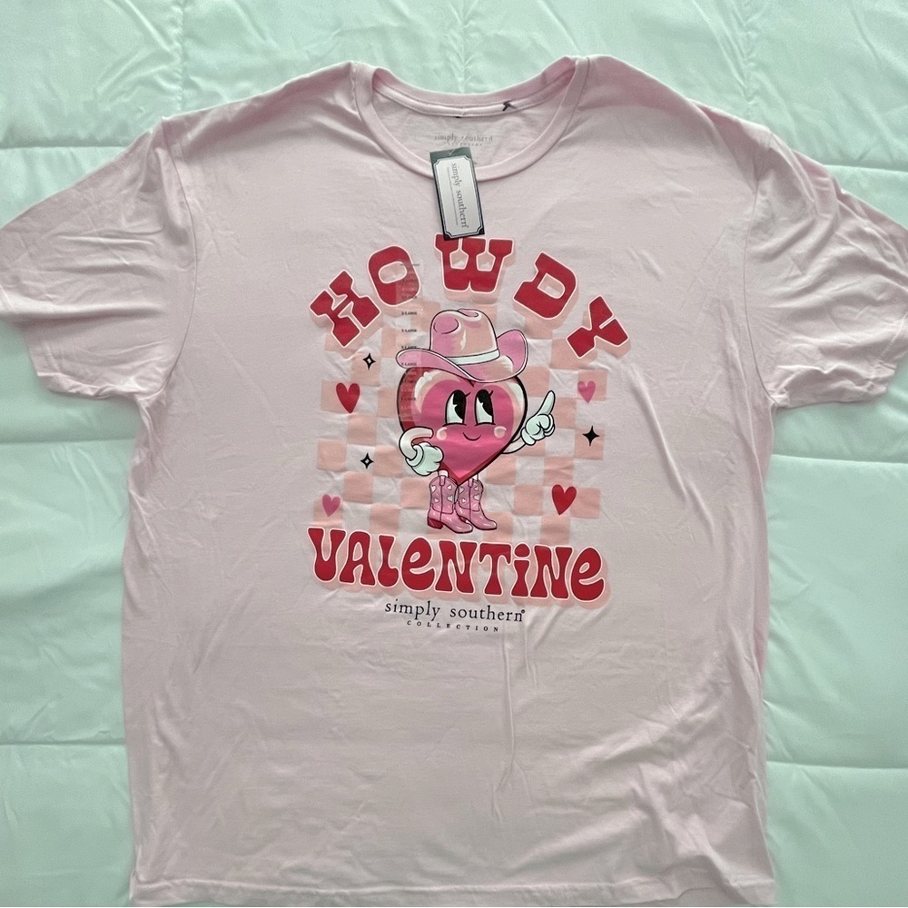 Simply Southern “Howdy Valentine”. Size 2XLarge. Pink